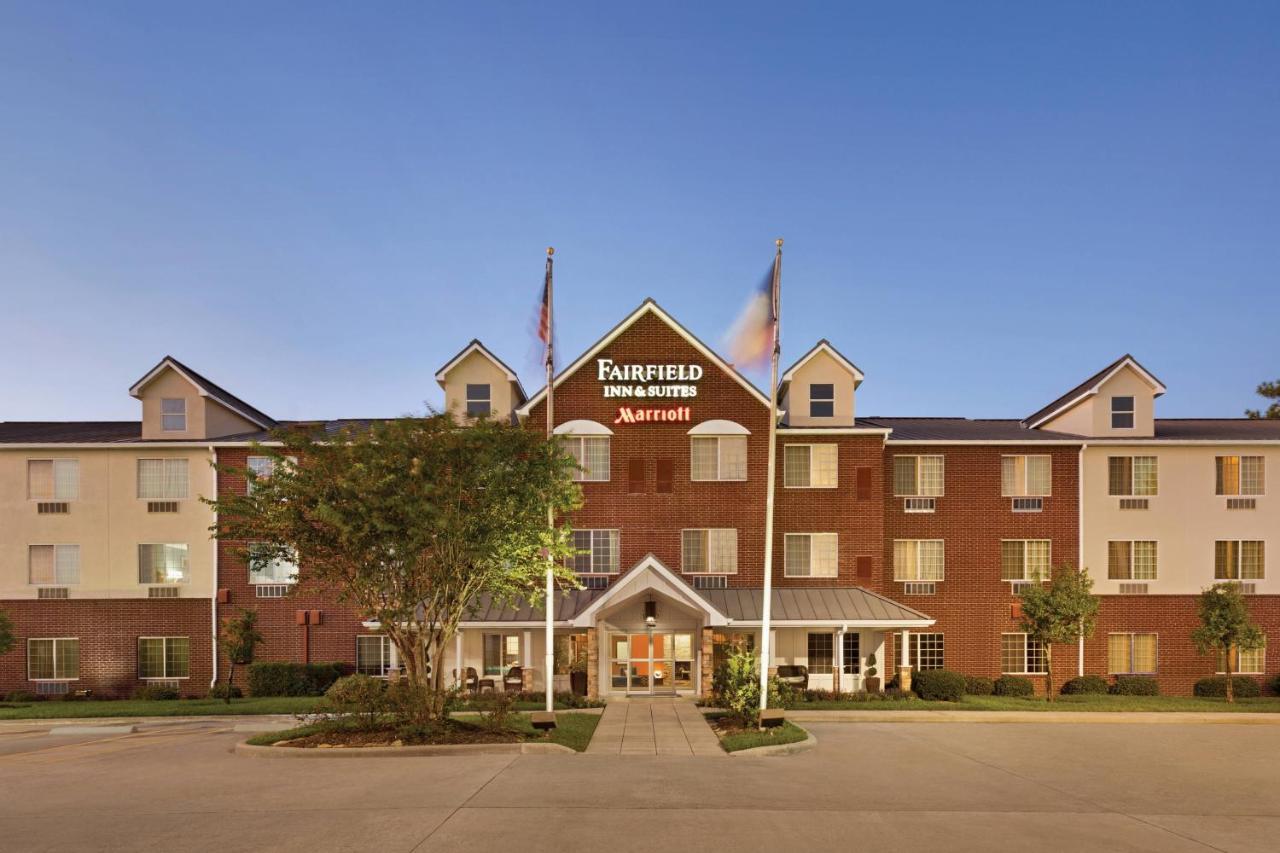 Fairfield Inn And Suites By Marriott Houston The Woodlands Exterior photo